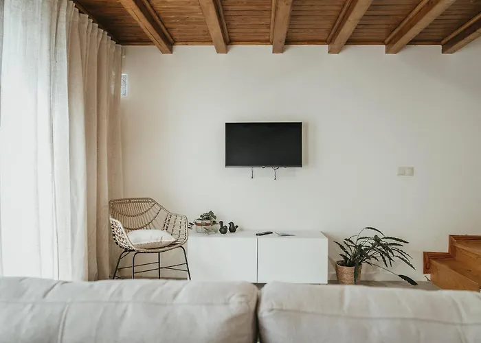 Landhaus Abrigos Do Castelo *